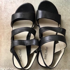 Josef Seibel sandals, black, new, size 41